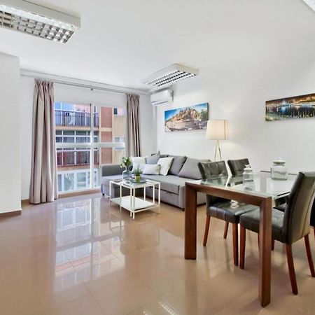 Amplio Piso Con Terraza Leilighet Málaga Eksteriør bilde